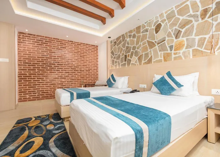 Tulsi Hotel 4*