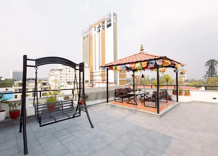 Hotel Tulsi 4*
