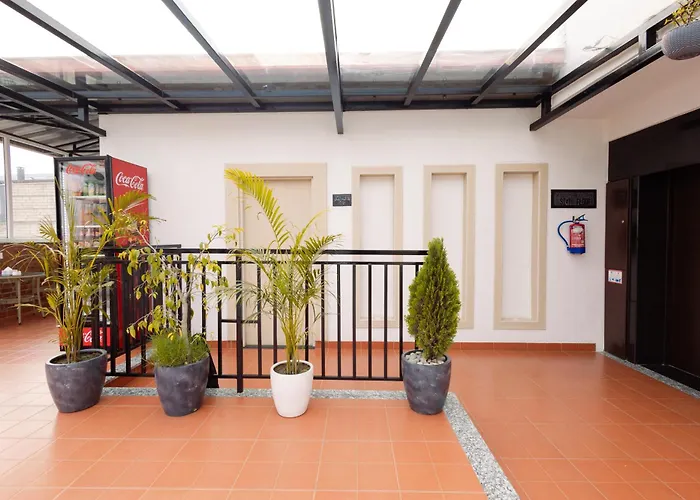 Hotel Tulsi 4*